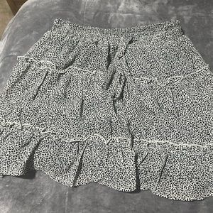 black polka dot skirt